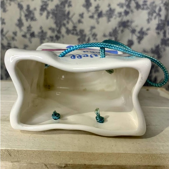 Vintage Russ Get Well Soon Ceramic Bag Planter - Picture 9 of 9
